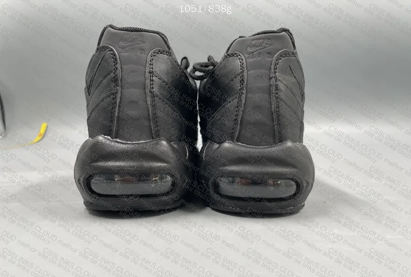 Air Max 95 Black 4