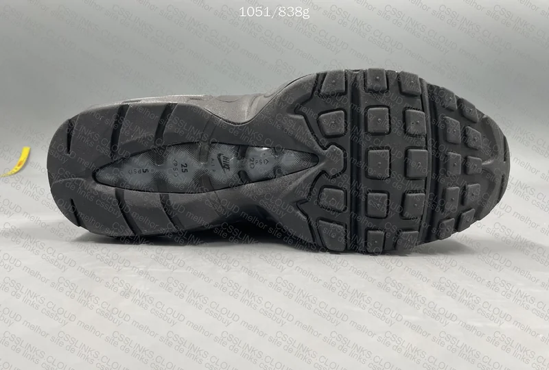 Air Max 95 Black 8