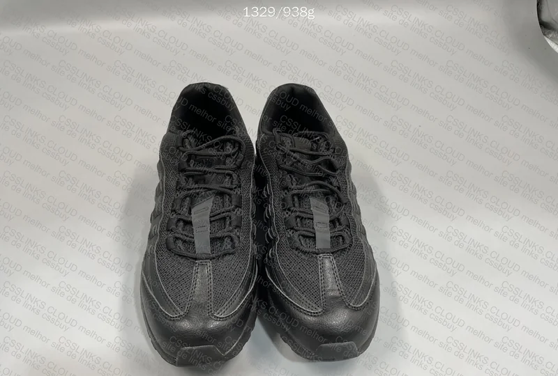 Air Max 95 Black 3