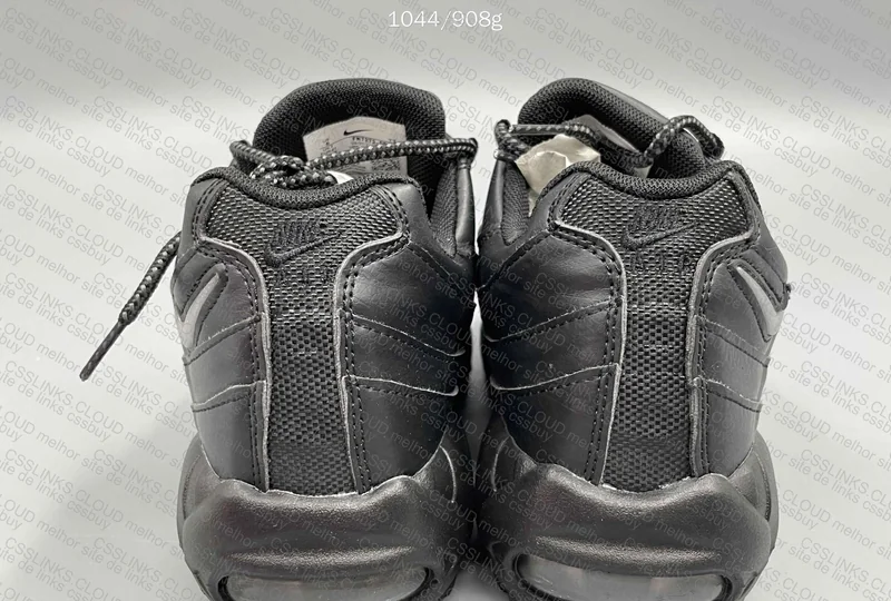 Air Max 95 Black 3