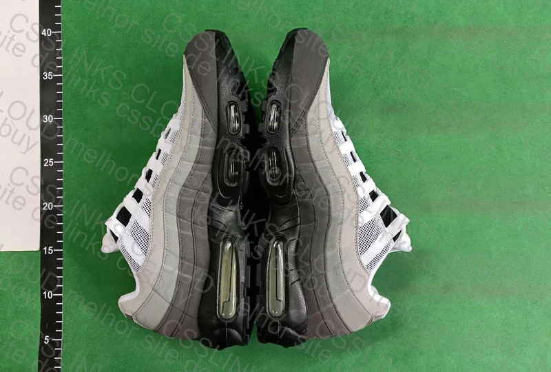Air Max 95 Black and Gray 2