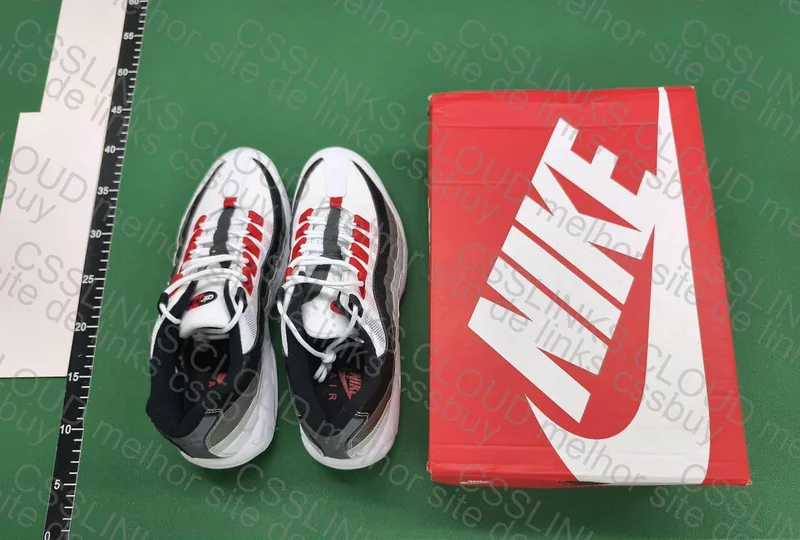 Air Max 95 Sakura 4