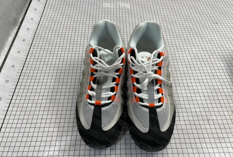 Air Max 95 Solar Red 2
