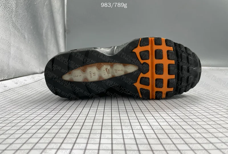 Air Max 95 Solar Red 5