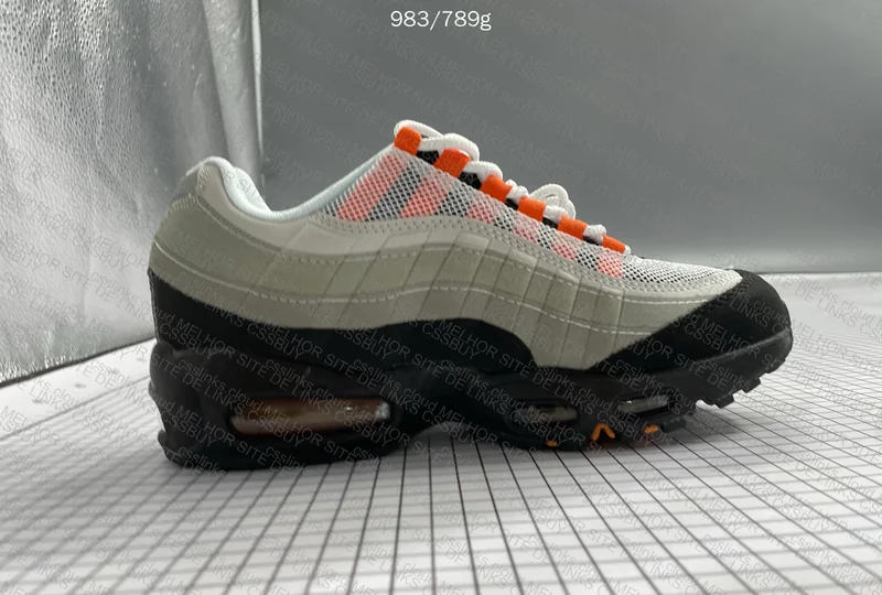 Air Max 95 Solar Red 7