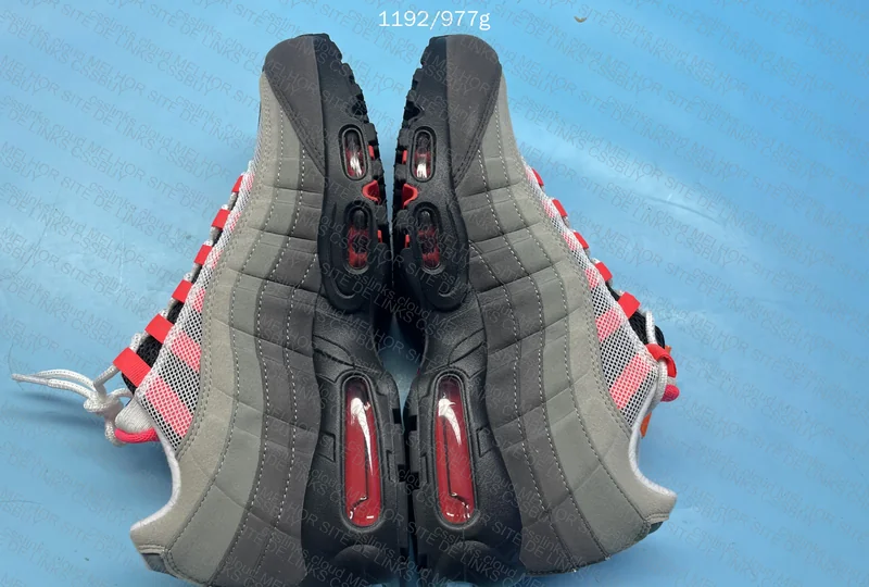 Air Max 95 Solar Red 2