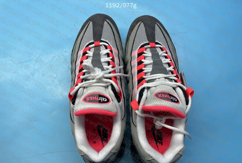 Air Max 95 Solar Red 3