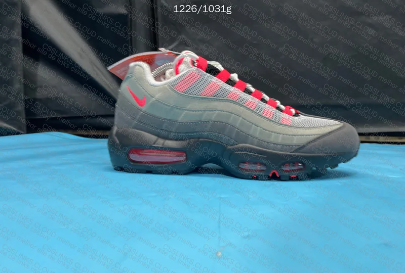 Air Max 95 Solar Red B Grade 4