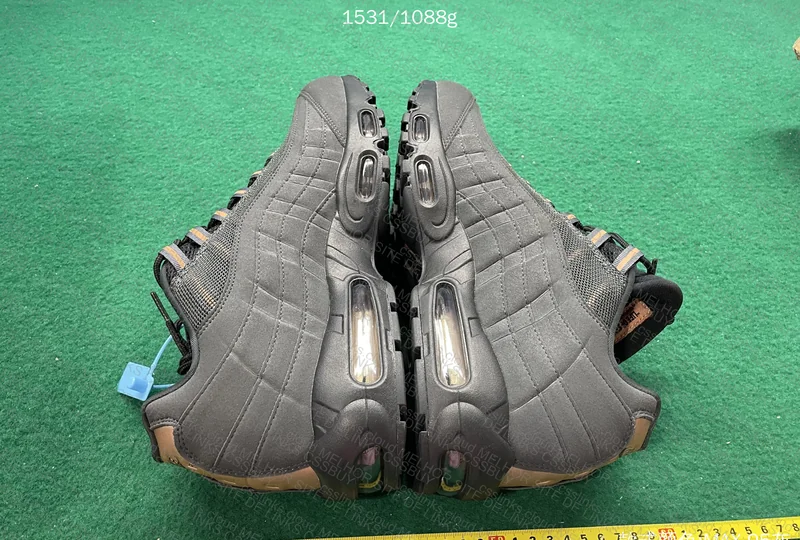 Air Max 95 Syna 5