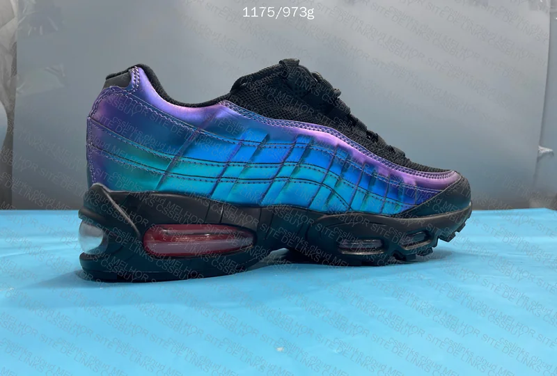 Air Max 95 Throwback Future 4