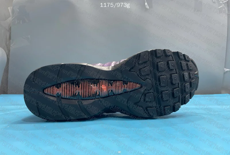 Air Max 95 Throwback Future 5