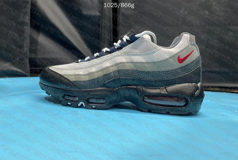 Air Max 95 Track Red 5