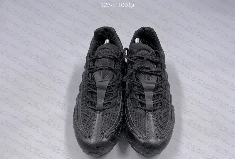 Air Max 95 'Triple Black'