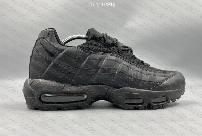 Air Max 95 'Triple Black' 5