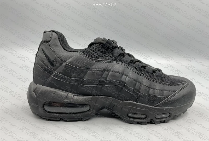 Air Max 95 Triple Black 2