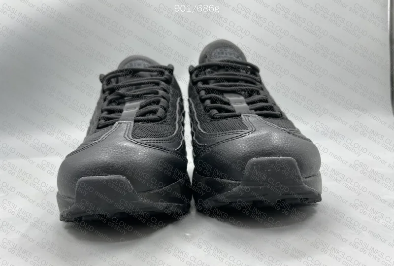 Air Max 95 Triple Black 2