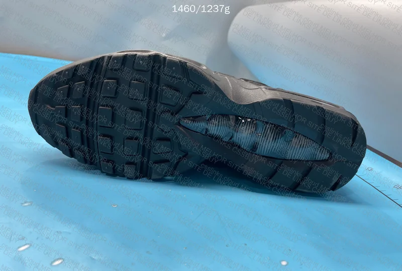 Air Max 95 Triple Black - GX