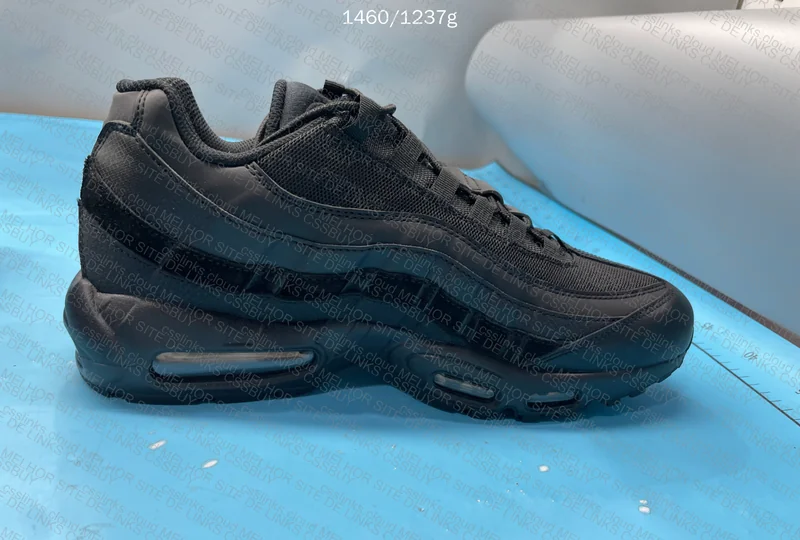Air Max 95 Triple Black - GX 7