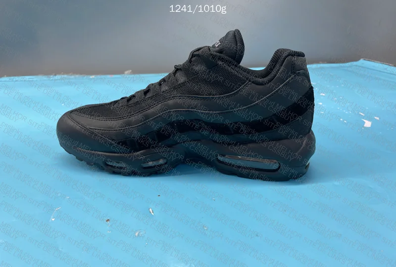 Air Max 95 Triple Black GX B 2