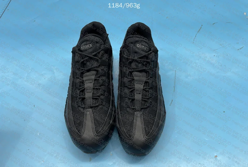 Air Max 95 Triple Black (Sale GX B Grade)