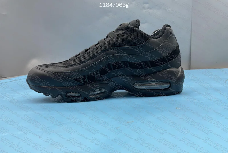 Air Max 95 Triple Black (Sale GX B Grade) 6