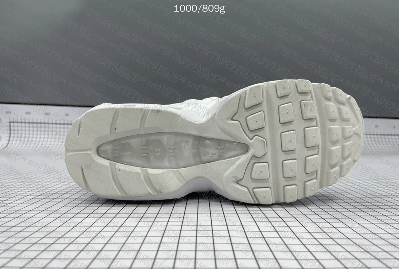 Air Max 95 Triple White GL? 7