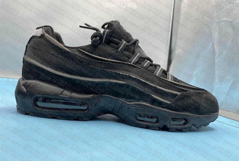 Air Max 95 x CDG 6