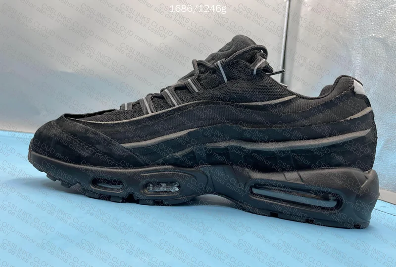 Air Max 95 x CDG 7