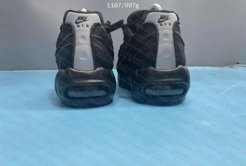 Air Max 95 x CDG 2
