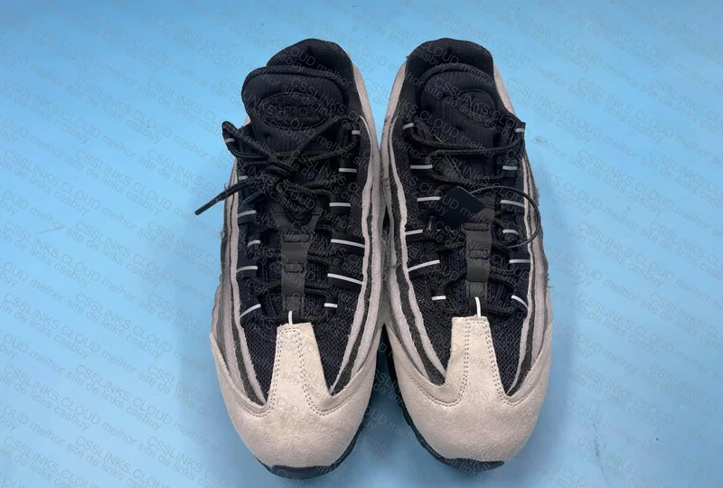 Air Max 95 x CDG White and Grey