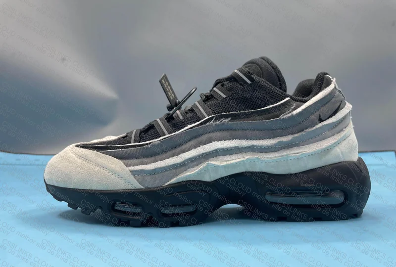 Air Max 95 x CDG White and Grey 4