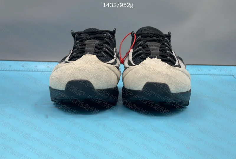 Air Max 95 X Comme Des Garçons 2