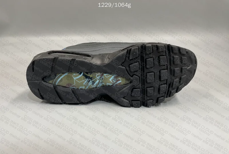 Air Max 95 x Corteiz 9
