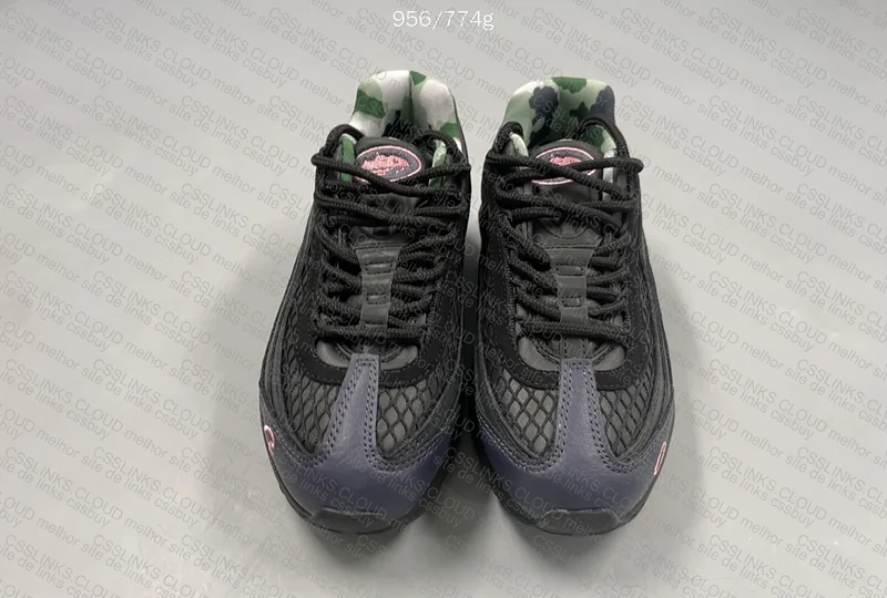Air Max 95 x Corteiz (Pink) 3