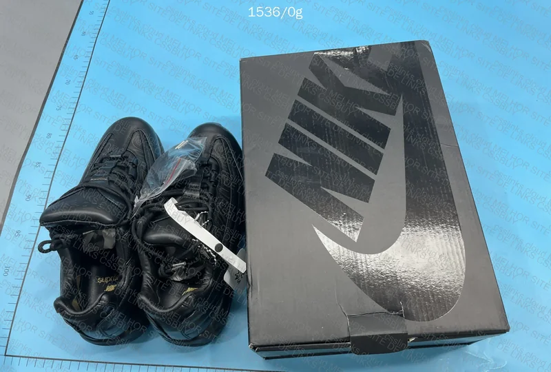 Air Max 95 x Supreme (Sorteio) 10