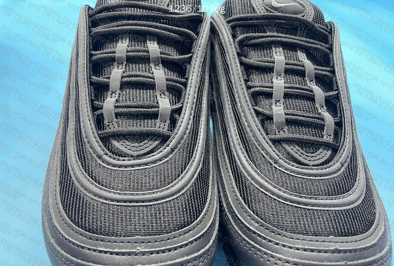 air max 97 all black segundo 4