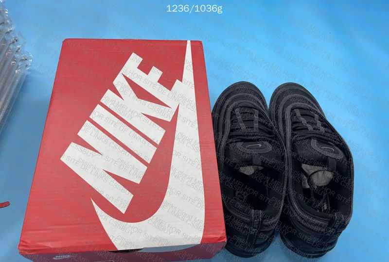 air max 97 all black segundo 5
