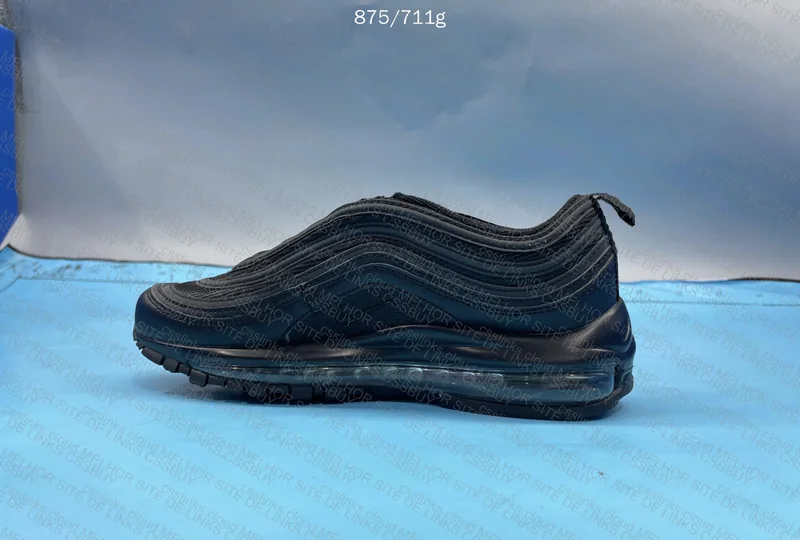 Air Max 97, NBA Socks and Calvin Klein Underwear 5