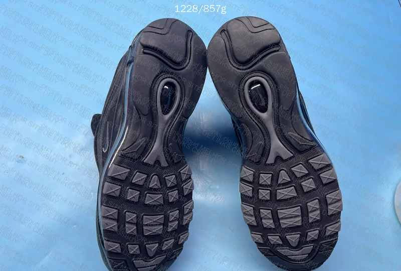 Air Max 97 Black 8