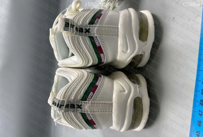Air Max 97 Undefeated (Help me decide)