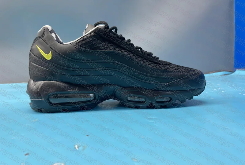 Air max 97 x corteiz honey black 4