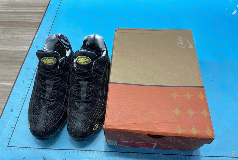Air max 97 x corteiz honey black 6