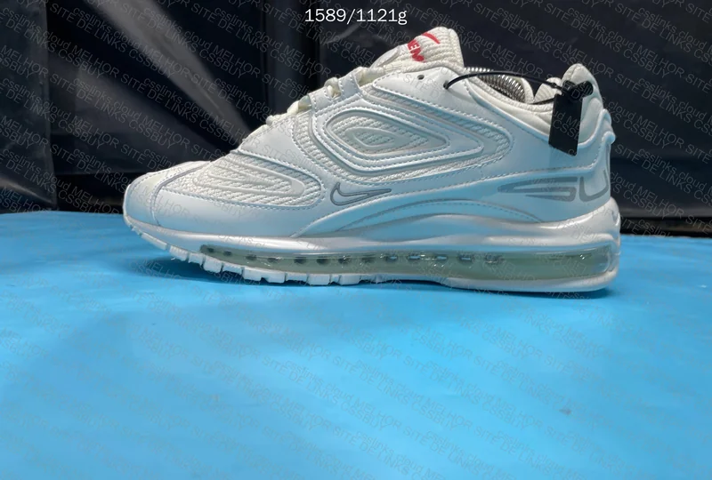 Air max 98 x Supreme 4