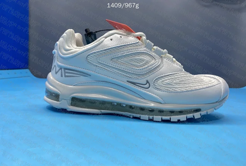 Air Max 98 x Supreme 5