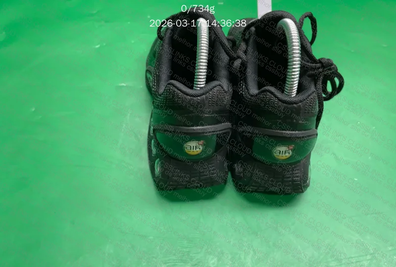 Air Max DN Black 2