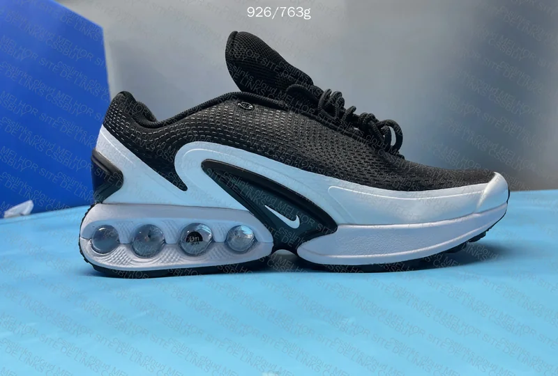 Air Max DN Black/White 2