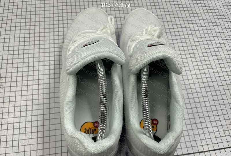 Air Max DN White 10