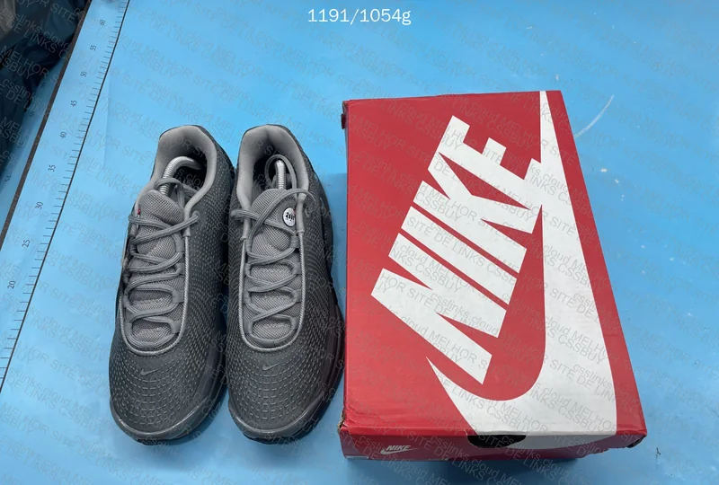 Air Max DN - Particle Gray 6