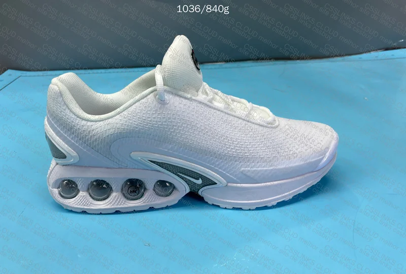 Air Max DN White 4