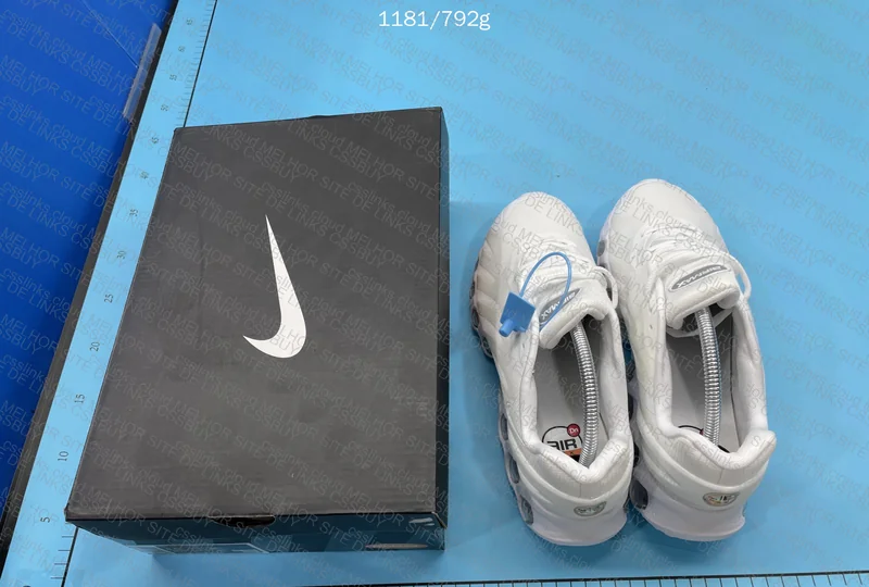 Air Max dn8 brancudo 10